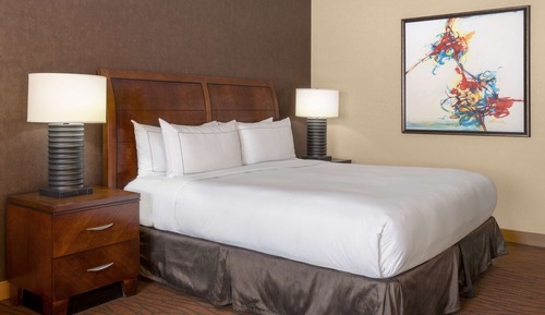 Zimmer, 1 King-Bett und Schlafsofa