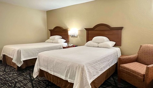 Zimmer, 2 Doppelbetten, Nichtraucher