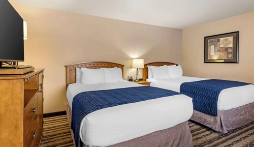 Standardzimmer, 2 Queen-Betten, Nichtraucher, Kühlschrank und Mikrowelle (Small Room)