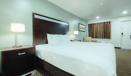 Standardzimmer, 1 King-Bett, Nichtraucher (Exterior)