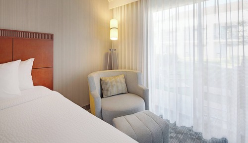 Zimmer, 2 Queen-Betten