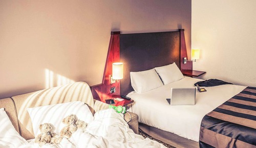 Familienzimmer, 1 Doppelbett und Schlafsofa