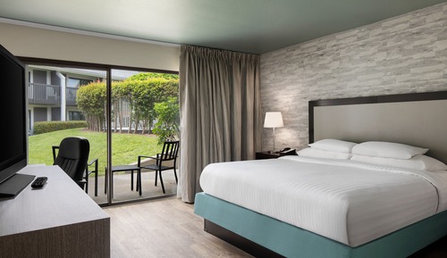 Standardzimmer, 1 King-Bett, barrierearm, Erdgeschoss