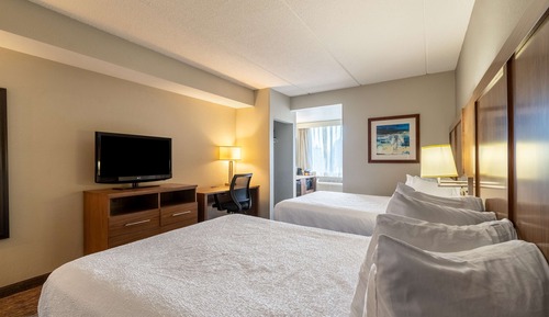 Standardzimmer, 2 Queen-Betten, Kühlschrank und Mikrowelle, Eckzimmer