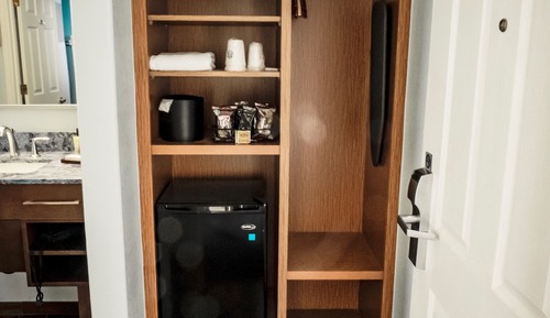 Deluxe-Zimmer, 2 Queen-Betten, eingeschränkter Seeblick