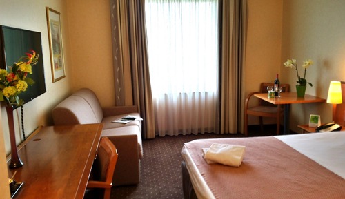 Standardzimmer, 1 Doppelbett und Schlafsofa