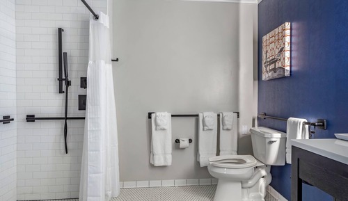 Zimmer, 2 Queen-Betten, barrierefrei, Nichtraucher