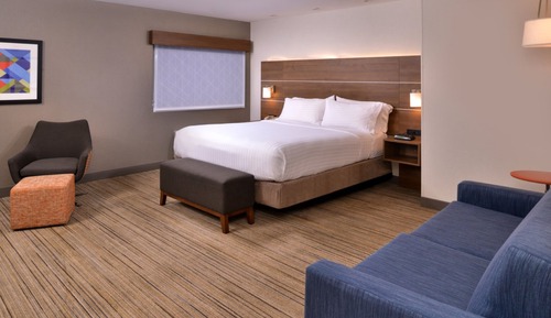 Standardzimmer, 1 King-Bett und Schlafsofa (Extra Floor Space)