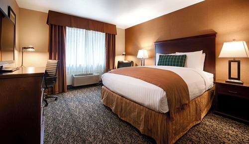 Standardzimmer, 1 King-Bett, Nichtraucher, Kühlschrank und Mikrowelle