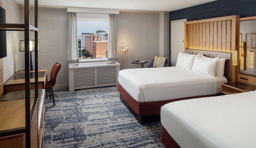 Zimmer, 2 Doppelbetten, barrierefrei (Hearing)