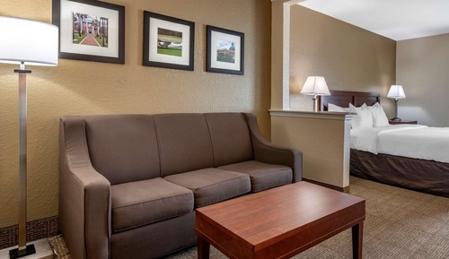 Suite, 1 King-Bett und Schlafsofa