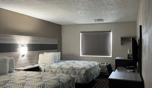 Deluxe-Zimmer, 2 Queen-Betten, Nichtraucher, Kühlschrank und Mikrowelle