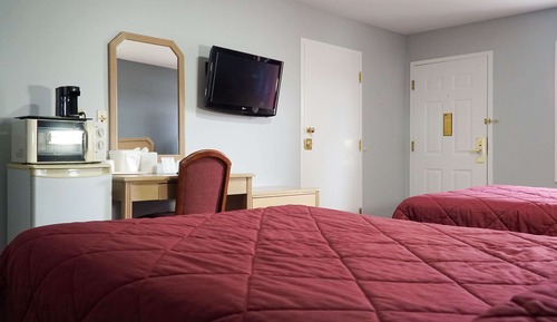 Zimmer, 2 Doppelbetten, barrierefrei, Raucher