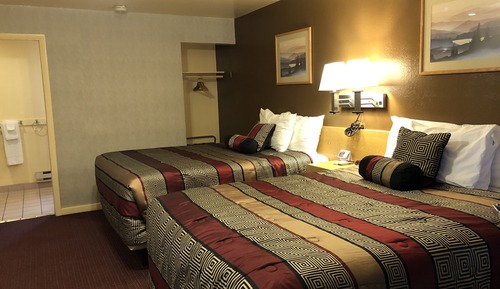 Standardzimmer, 2 Queen-Betten