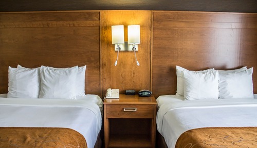 2 Queen Beds, Suite, Nonsmoking, First Floor