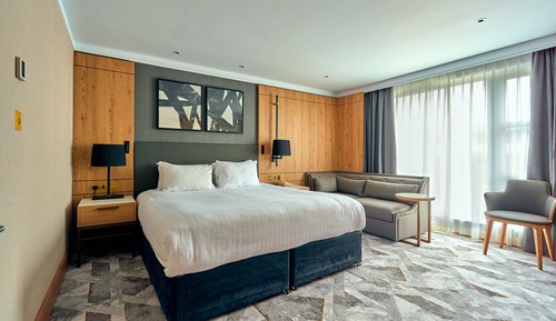 Suite, 1 Schlafzimmer, Balkon