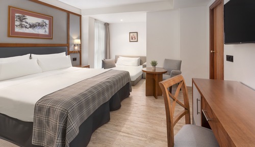 Basic-Dreibettzimmer