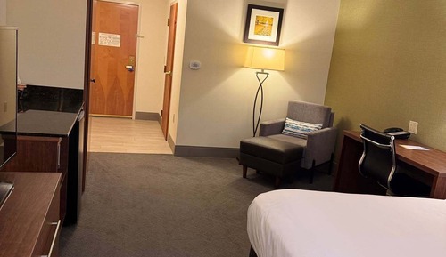 Basic-Zimmer, 1 King-Bett, barrierefrei, Nichtraucher