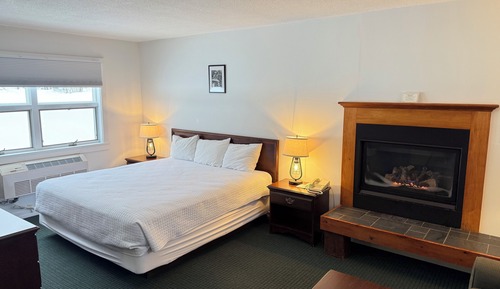 Superior-Zimmer, 1 King-Bett, Kamin
