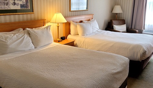 Zimmer, 2 Queen-Betten