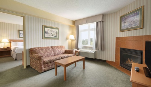 Suite, 1 King-Bett