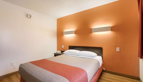 Standardzimmer, 1 Doppelbett, barrierefrei, Nichtraucher