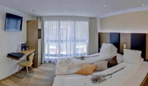Standard-Doppelzimmer, Balkon