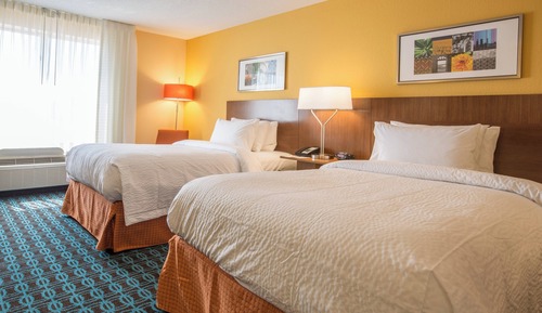 Zimmer, 2 Doppelbetten