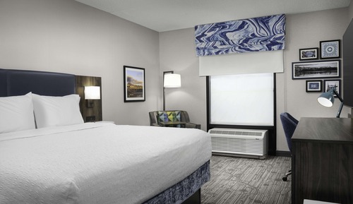 Standard Zimmer mit King-Bett