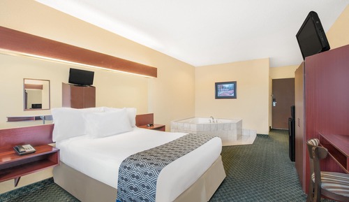 Suite, 1 Queen-Bett, Whirlpool