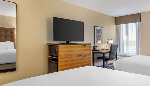 Deluxe-Zimmer, 2 Queen-Betten, Kühlschrank und Mikrowelle (Upper Floor)