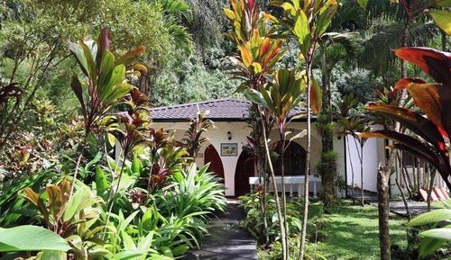 Bungalow, Flussblick