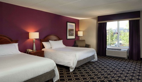 Zimmer, 2 Queen-Betten, Nichtraucher