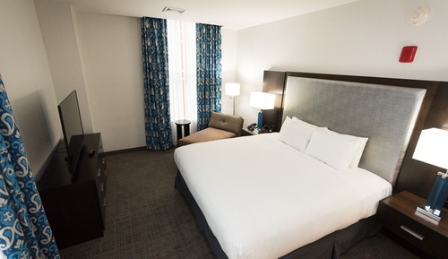 Suite, 1 King-Bett