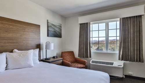 Standardzimmer, 1 King-Bett, Nichtraucher, Bergblick