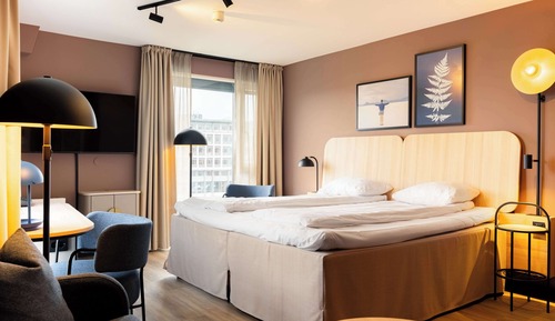 Superior-Zimmer, 1 King-Bett, Flussblick
