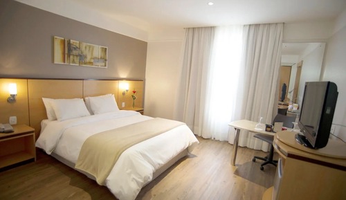 Luxo Casal - 1 Cama King