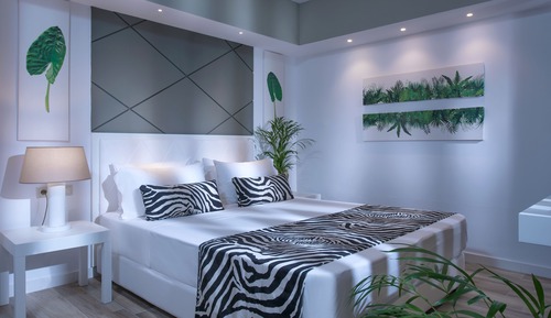 Doppelzimmer (Zebra)