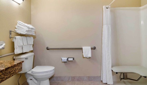 Zimmer, 2 Doppelbetten, barrierefrei, Nichtraucher