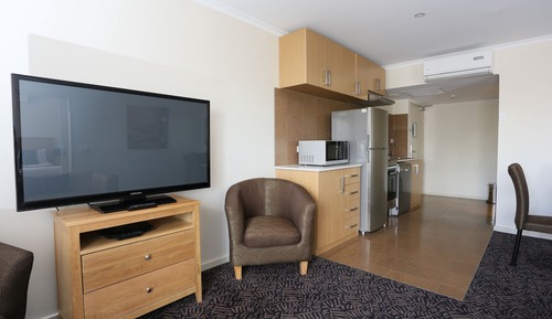 Standard-Apartment, 1 Queen-Bett, Nichtraucher, Balkon (Walk-in Shower)