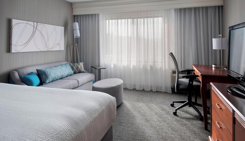Zimmer, 1 King-Bett (Hearing Accessible)