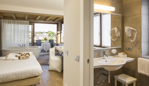 Panoramic-Doppelzimmer, Whirlpool, Bergblick