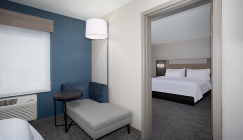 Suite, Mehrere Betten, barrierefrei (Mobility, Accessible Tub)