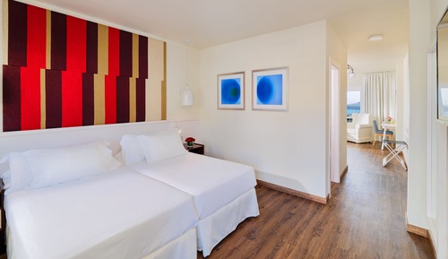 Suite Sea View (2 adults + 2 children)