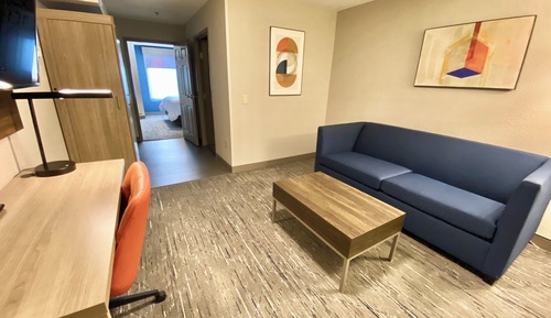 Suite, 1 Schlafzimmer (Walk-In Shower)