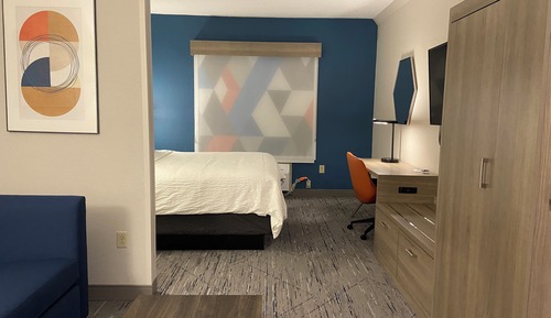 Suite, 1 King-Bett, barrierefrei (Communications, Extra Floor Space)