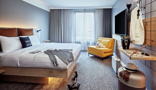 Zimmer, 1 King-Bett
