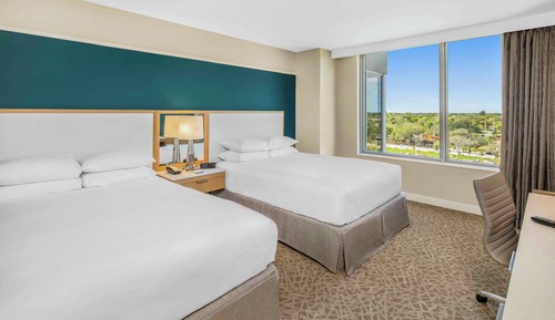 Zimmer, 2 Queen-Betten, barrierefrei, Badewanne (Mobility & Hearing)