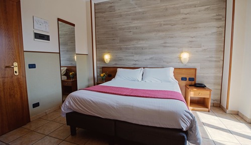 Standard-Doppelzimmer