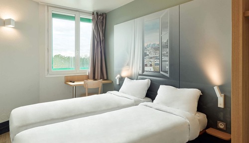 Zweibettzimmer